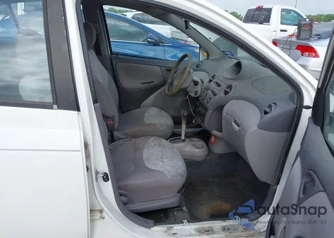 2000 Toyota Echo from USA, damaged, VIN JTDBT1233Y0072321
